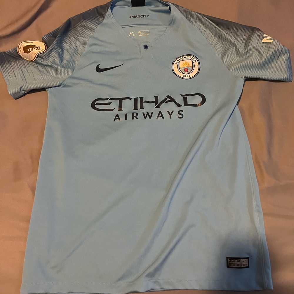 Nike Manchester City Kevin De Bruyne Home Jersey Size Medium. READ DESCRIPTION!!